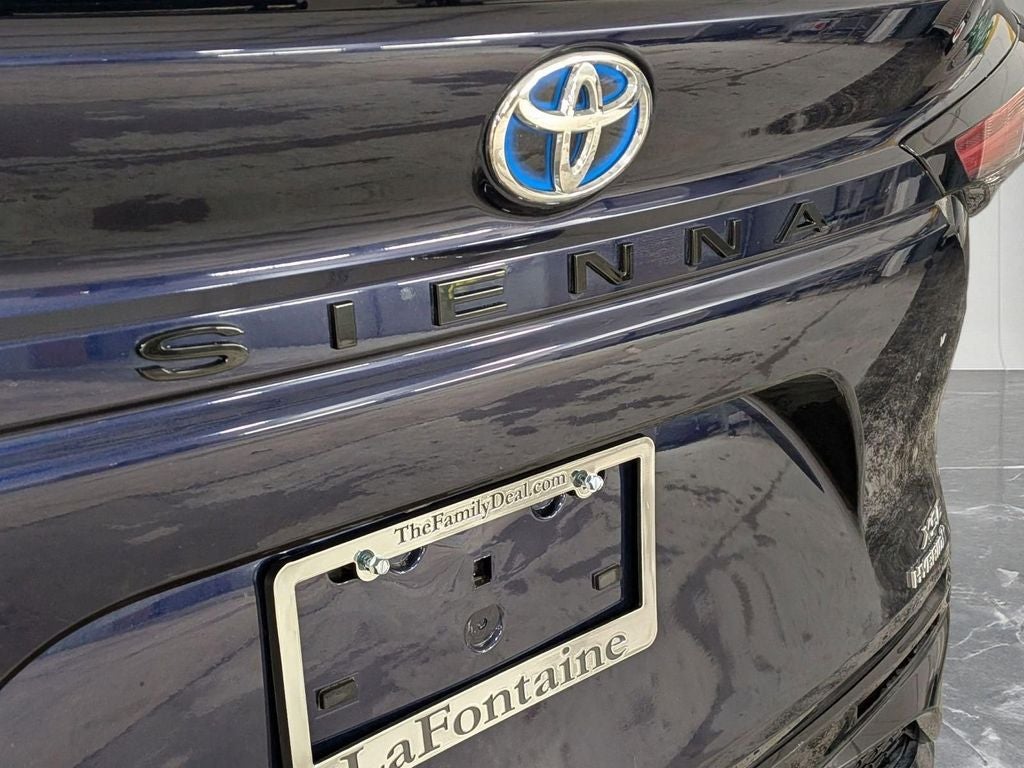 2021 Toyota Sienna XSE