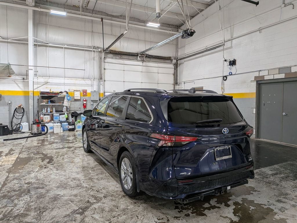 2021 Toyota Sienna XSE