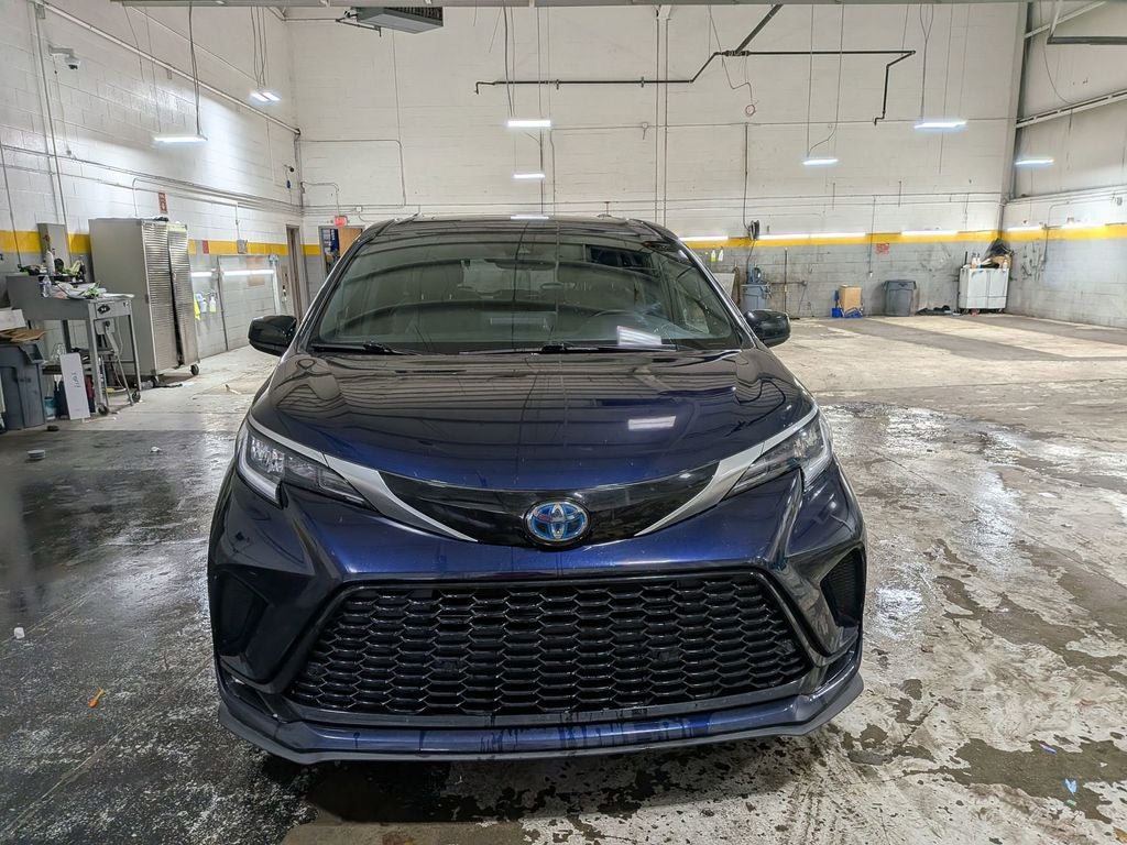 2021 Toyota Sienna XSE