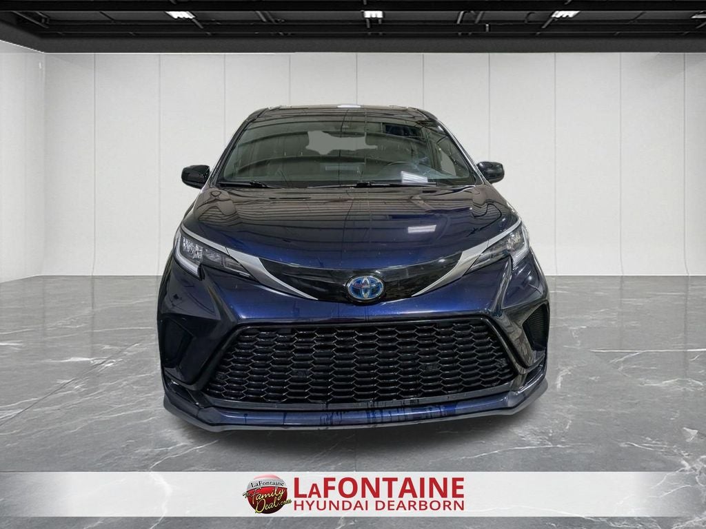 2021 Toyota Sienna XSE