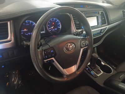 2018 Toyota Highlander LE