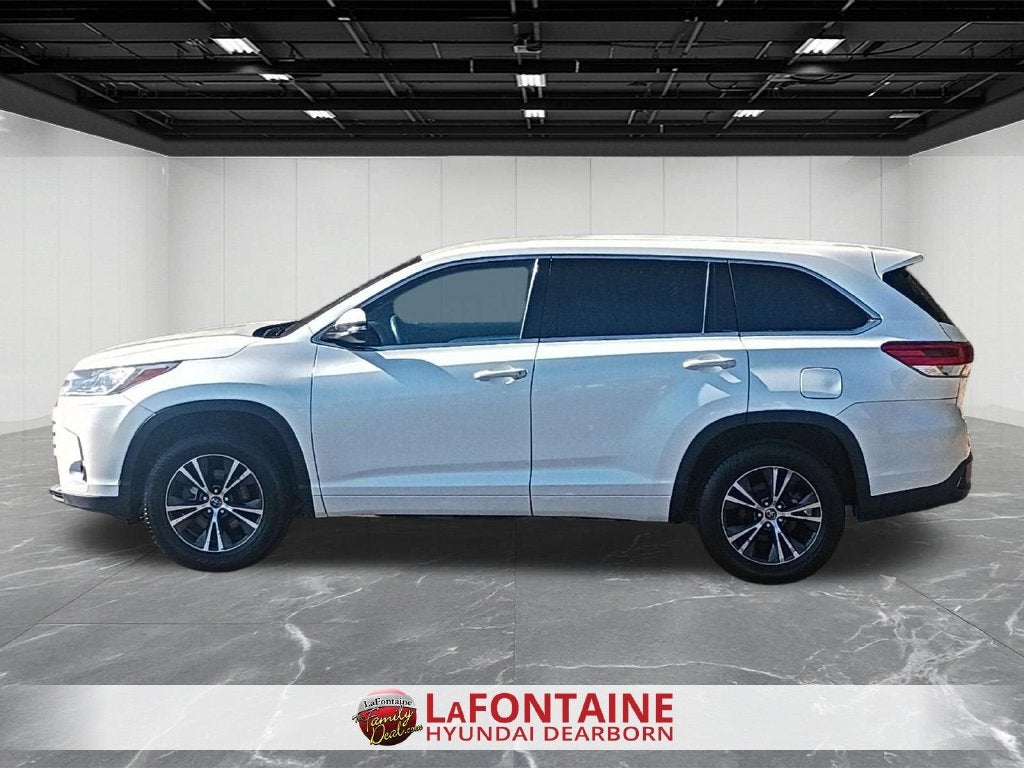 2018 Toyota Highlander LE