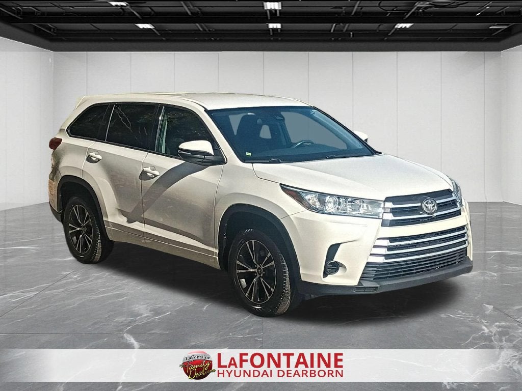 2018 Toyota Highlander LE