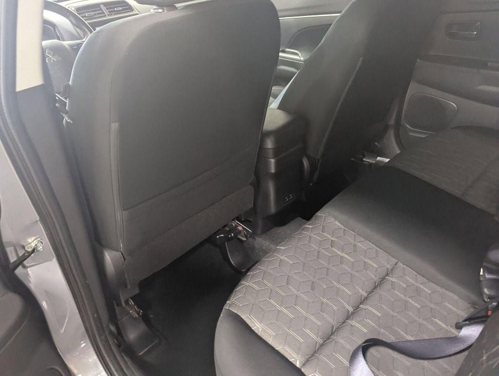 2024 Mitsubishi Outlander Sport ES