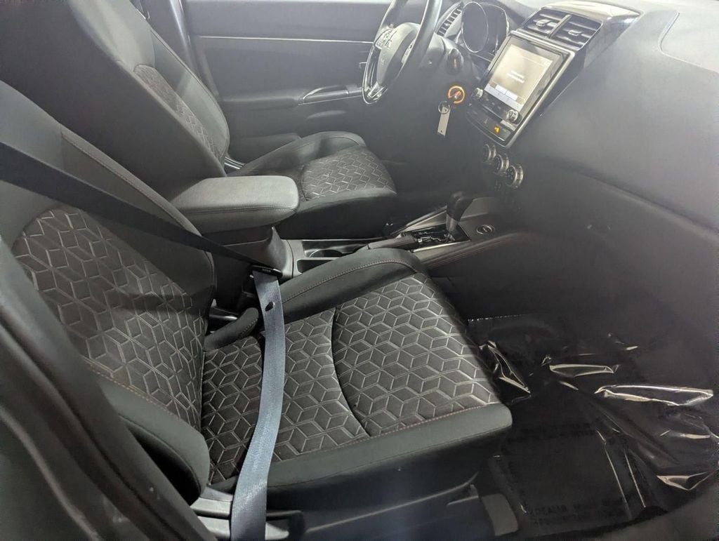 2024 Mitsubishi Outlander Sport ES