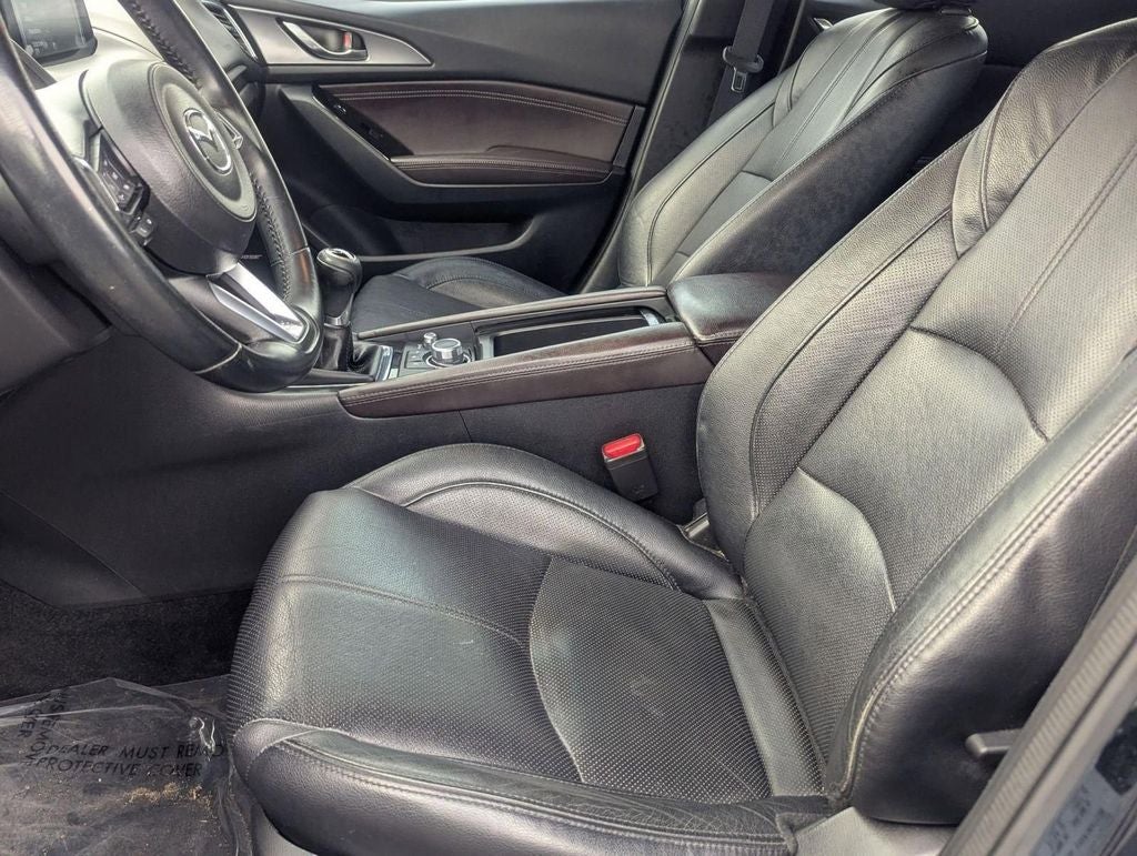 2017 Mazda Mazda3 5-Door Grand Touring