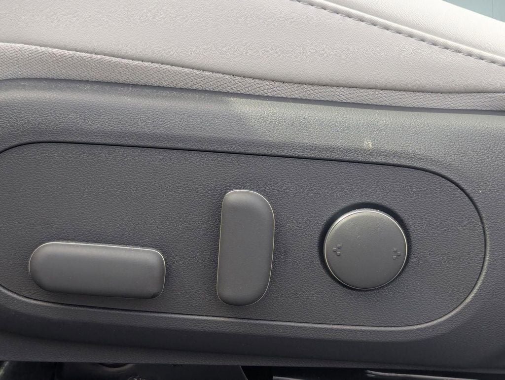 2025 Hyundai Kona Limited