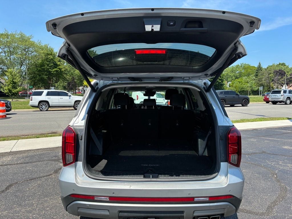 2025 Hyundai Palisade SEL Premium 8P
