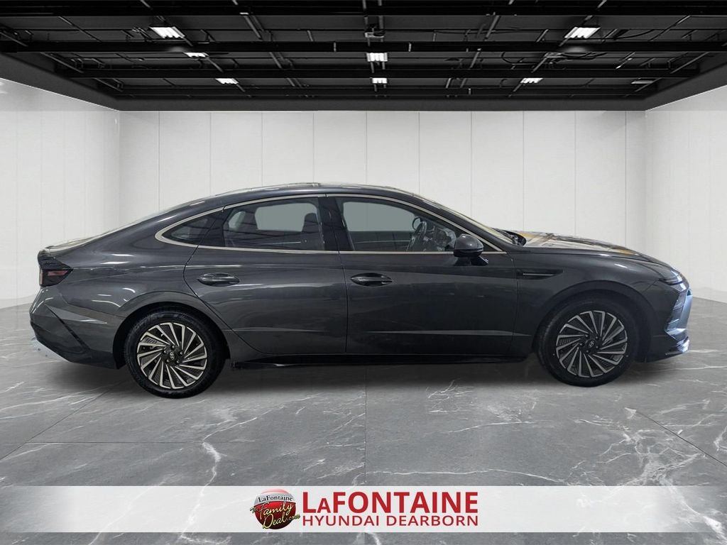2025 Hyundai Sonata Hybrid SEL