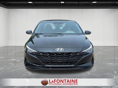 2023 Hyundai Elantra SE