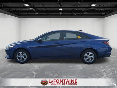 2023 Hyundai Elantra SE
