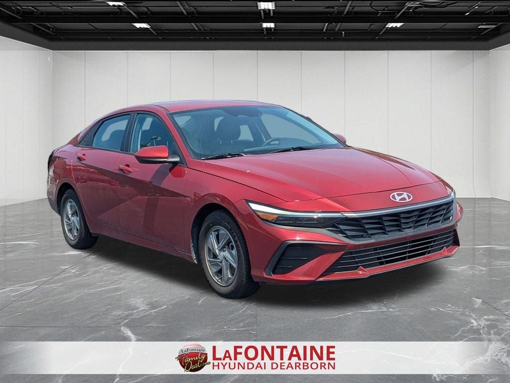 2025 Hyundai Elantra SE