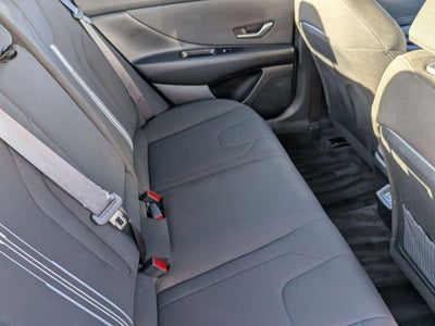 2025 Hyundai Elantra SEL Convenience