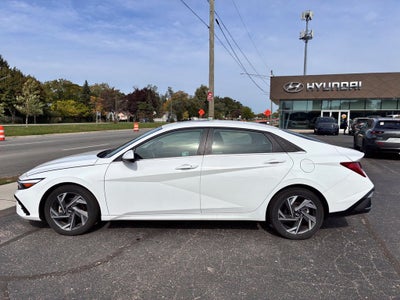 2025 Hyundai Elantra SEL Convenience