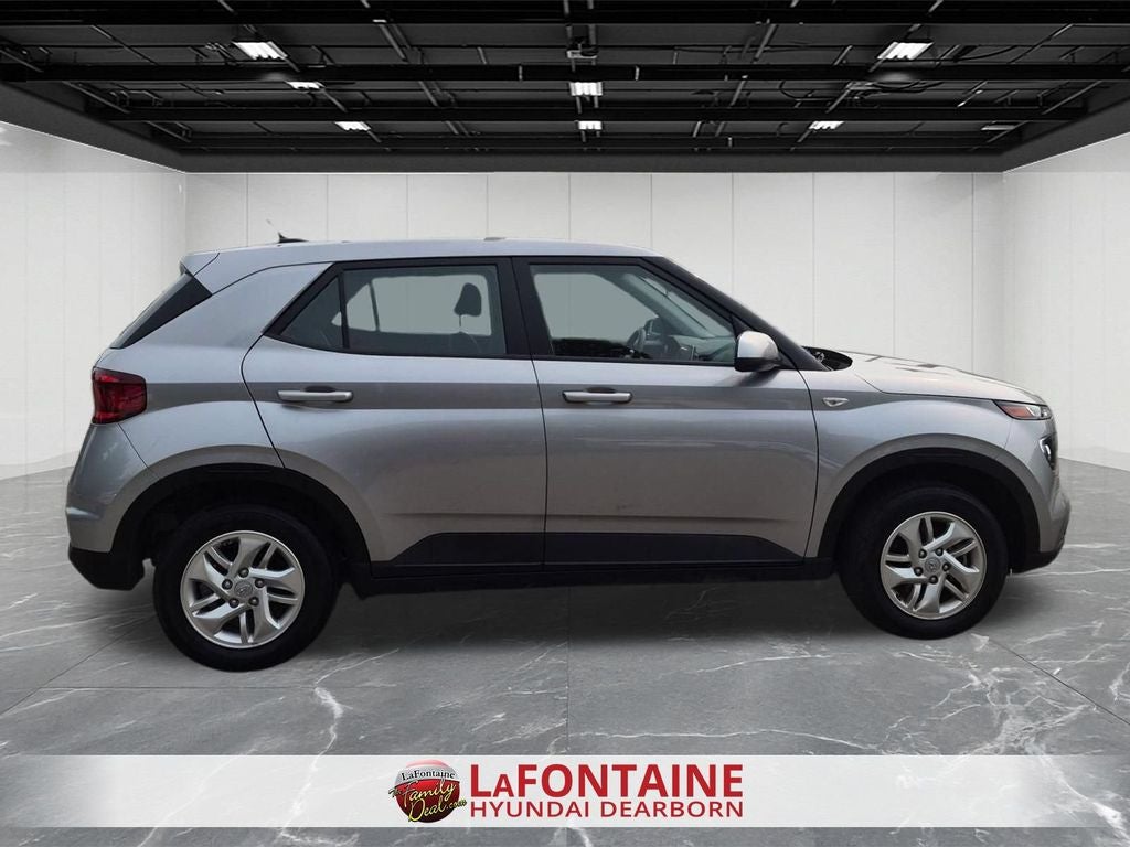 2024 Hyundai Venue SE