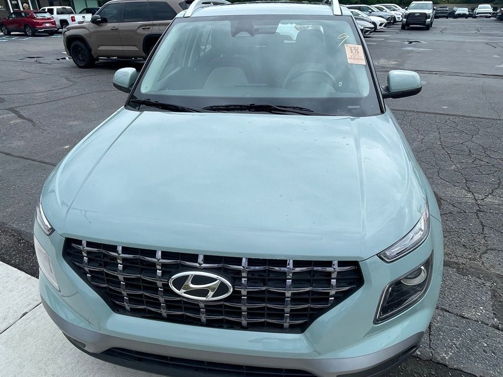 2025 Hyundai Venue SEL