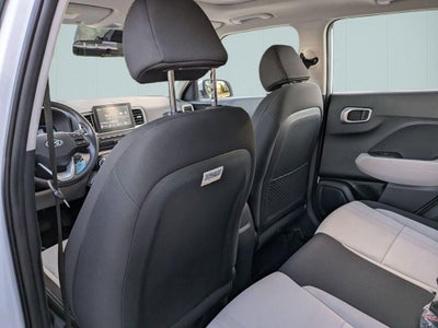2023 Hyundai Venue SEL
