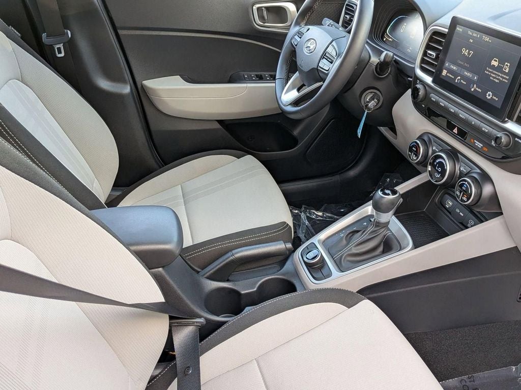 2023 Hyundai Venue SEL