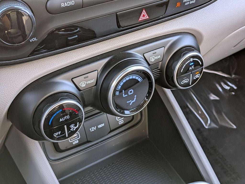 2023 Hyundai Venue SEL