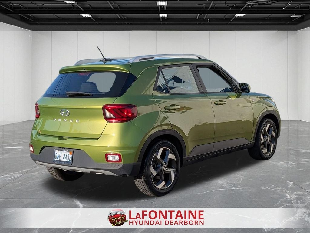 2023 Hyundai Venue SEL