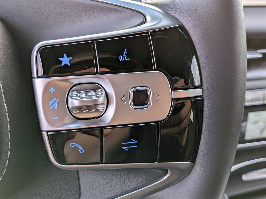 2026 Genesis G90 e-SC