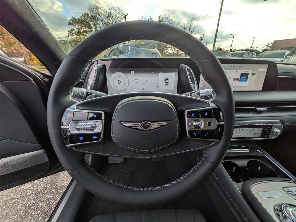 2026 Genesis G90 e-SC