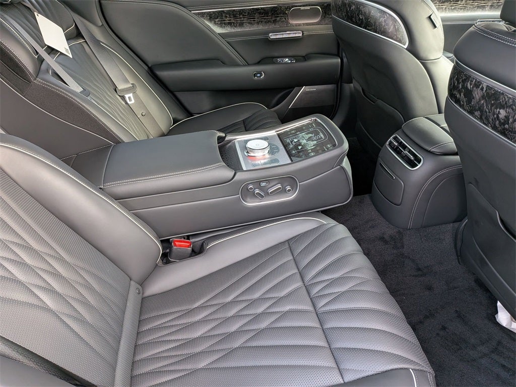 2026 Genesis G90 e-SC