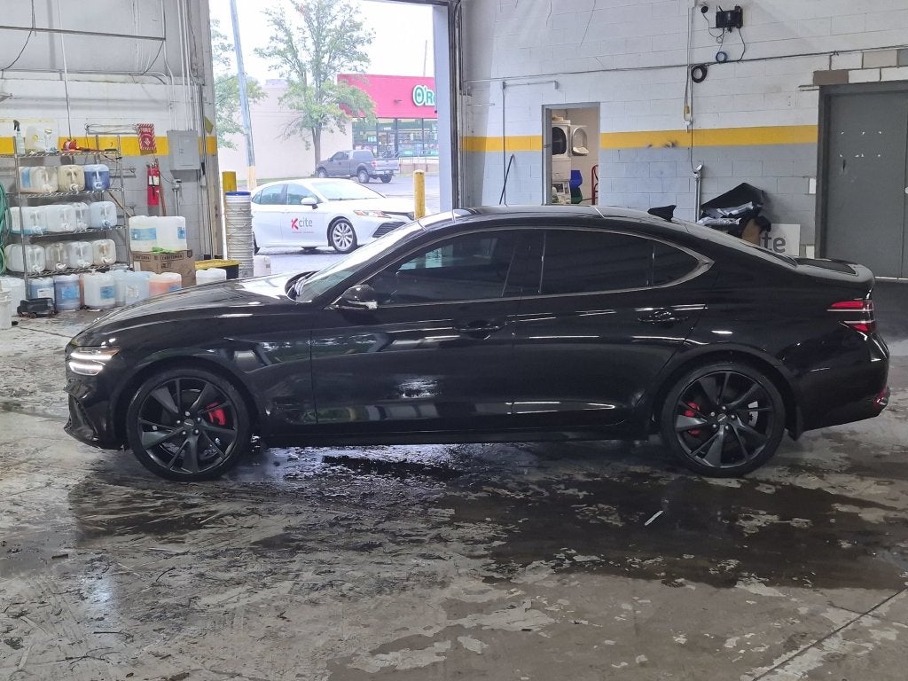 2023 Genesis G70 2.0T