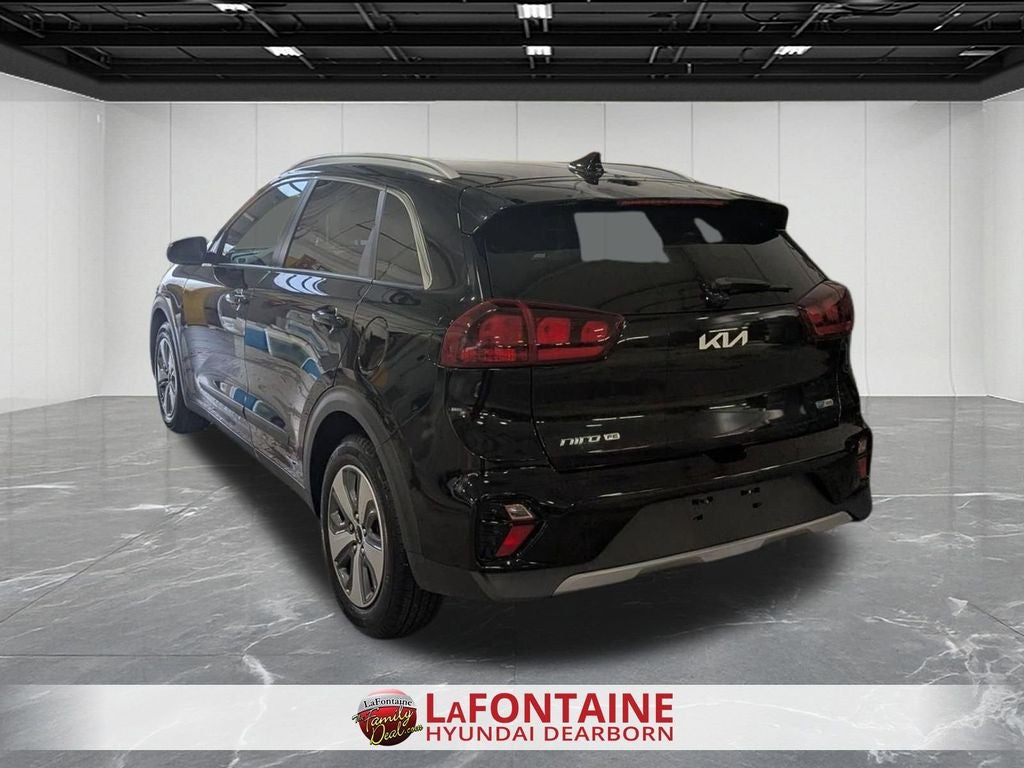 2022 Kia Niro LX