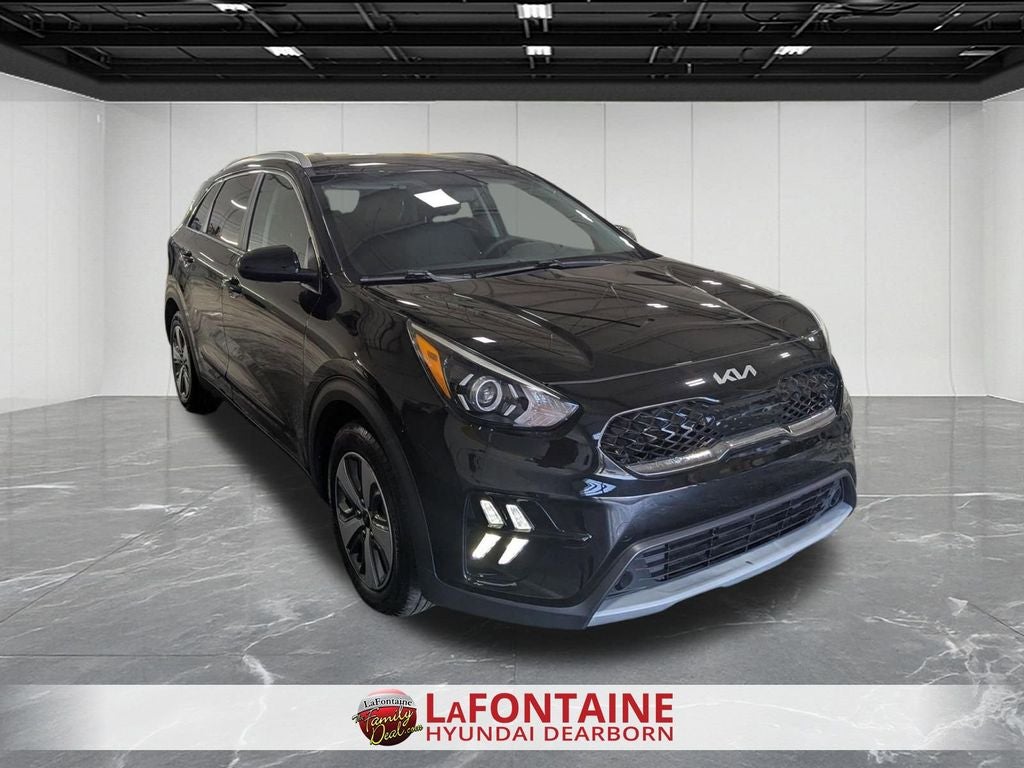 2022 Kia Niro LX