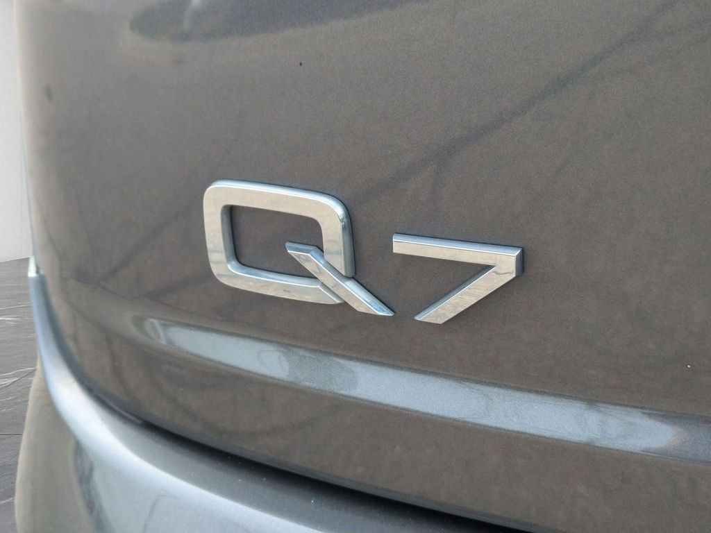 2019 Audi Q7 Premium Plus