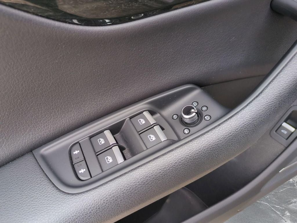 2019 Audi Q7 Premium Plus