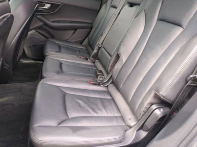 2019 Audi Q7 Premium Plus