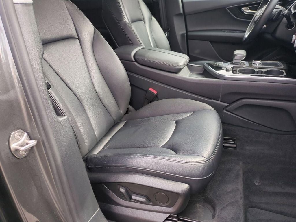 2019 Audi Q7 Premium Plus