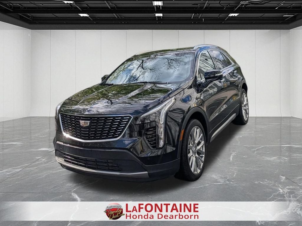 2023 Cadillac XT4 Premium Luxury