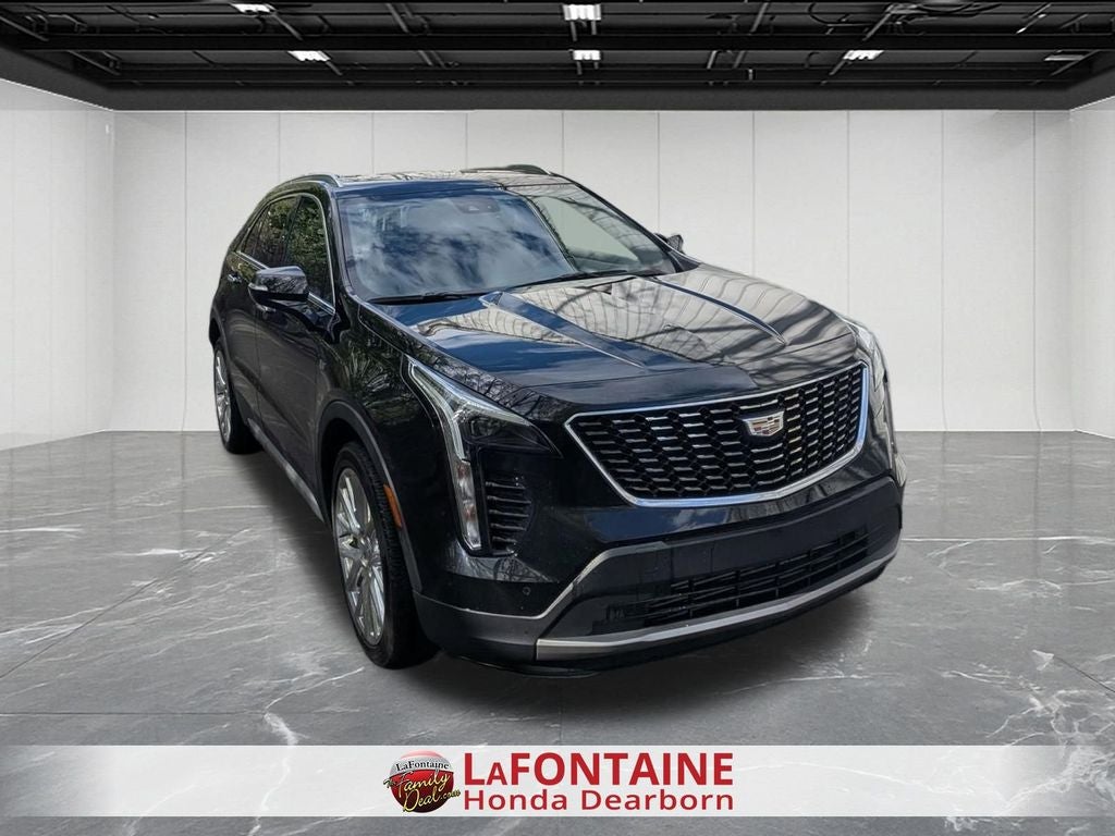 2023 Cadillac XT4 Premium Luxury