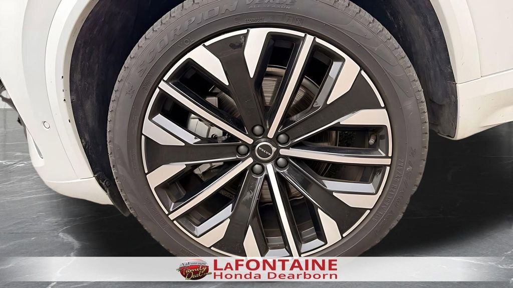 2025 Volvo XC90 B6 Plus 7-Seater 2025.5