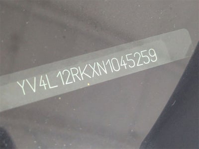 2022 Volvo XC60 B5 Momentum