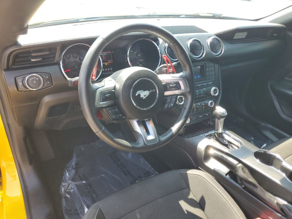 2017 Ford Mustang V6