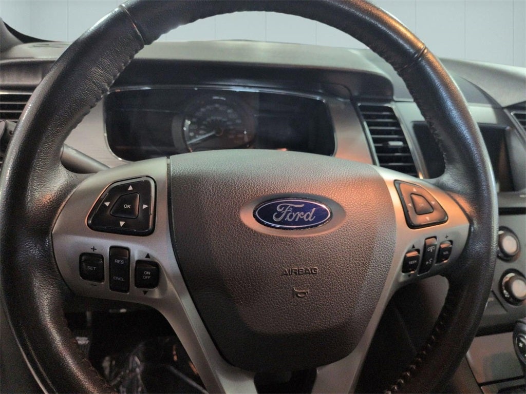 2017 Ford Taurus SEL