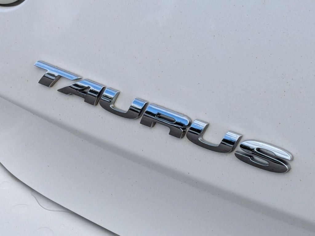 2010 Ford Taurus Limited