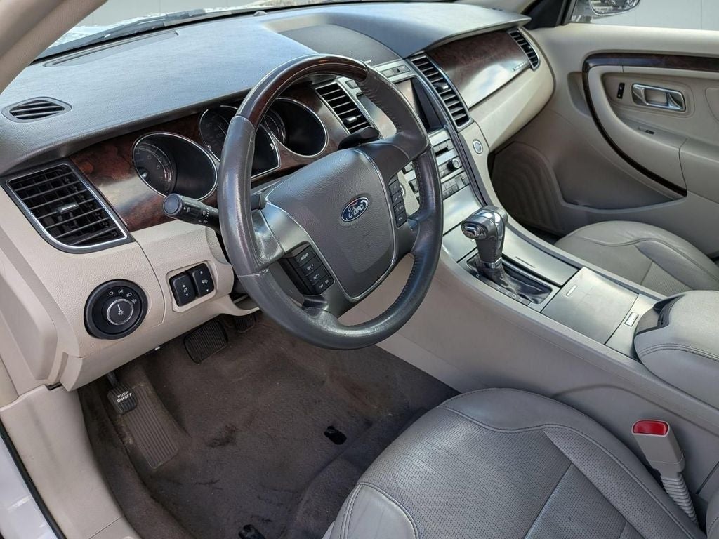 2010 Ford Taurus Limited