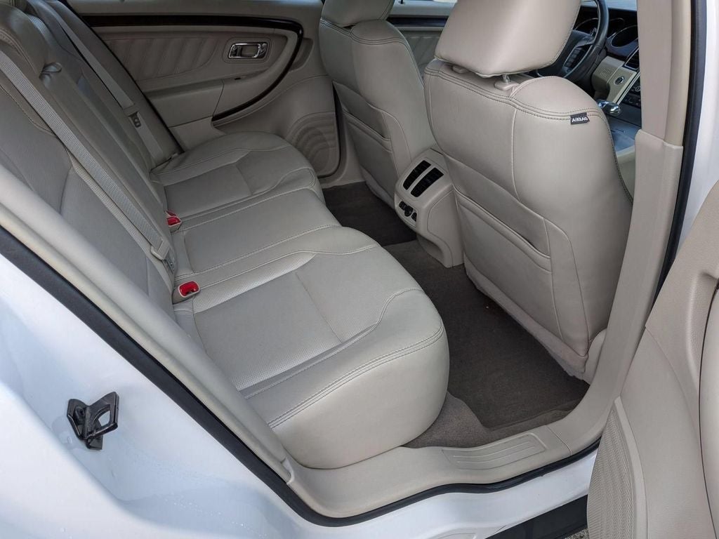 2010 Ford Taurus Limited
