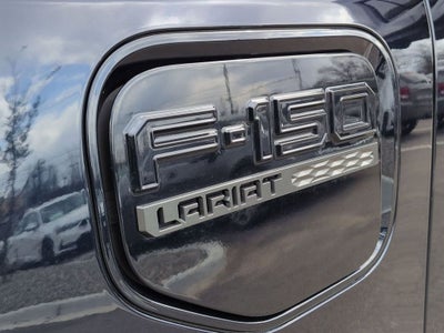 2022 Ford F-150 Lightning Lariat