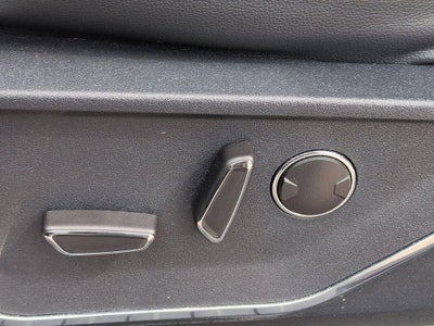 2022 Ford F-150 Lightning Lariat