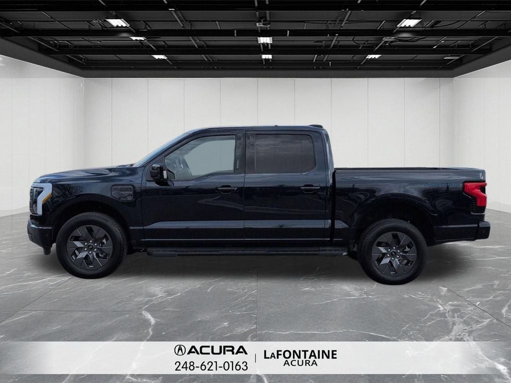 2022 Ford F-150 Lightning Lariat