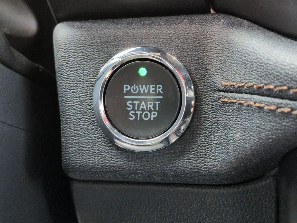 2022 Ford F-150 Lightning Lariat