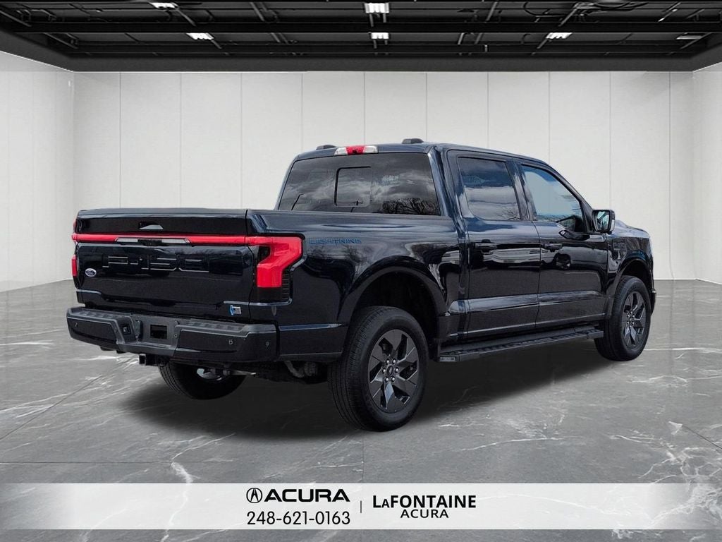 2022 Ford F-150 Lightning Lariat