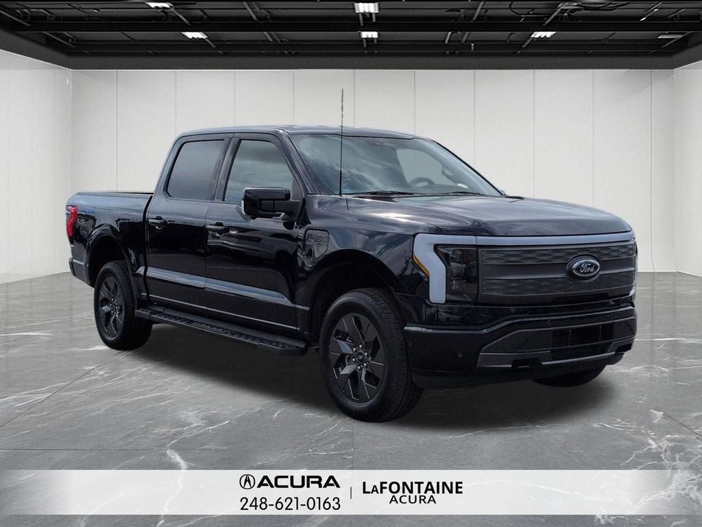 2022 Ford F-150 Lightning Lariat