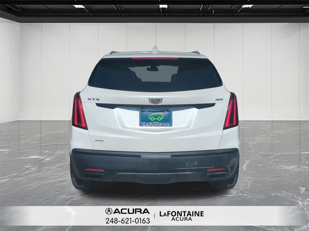 2022 Cadillac XT5 Premium Luxury